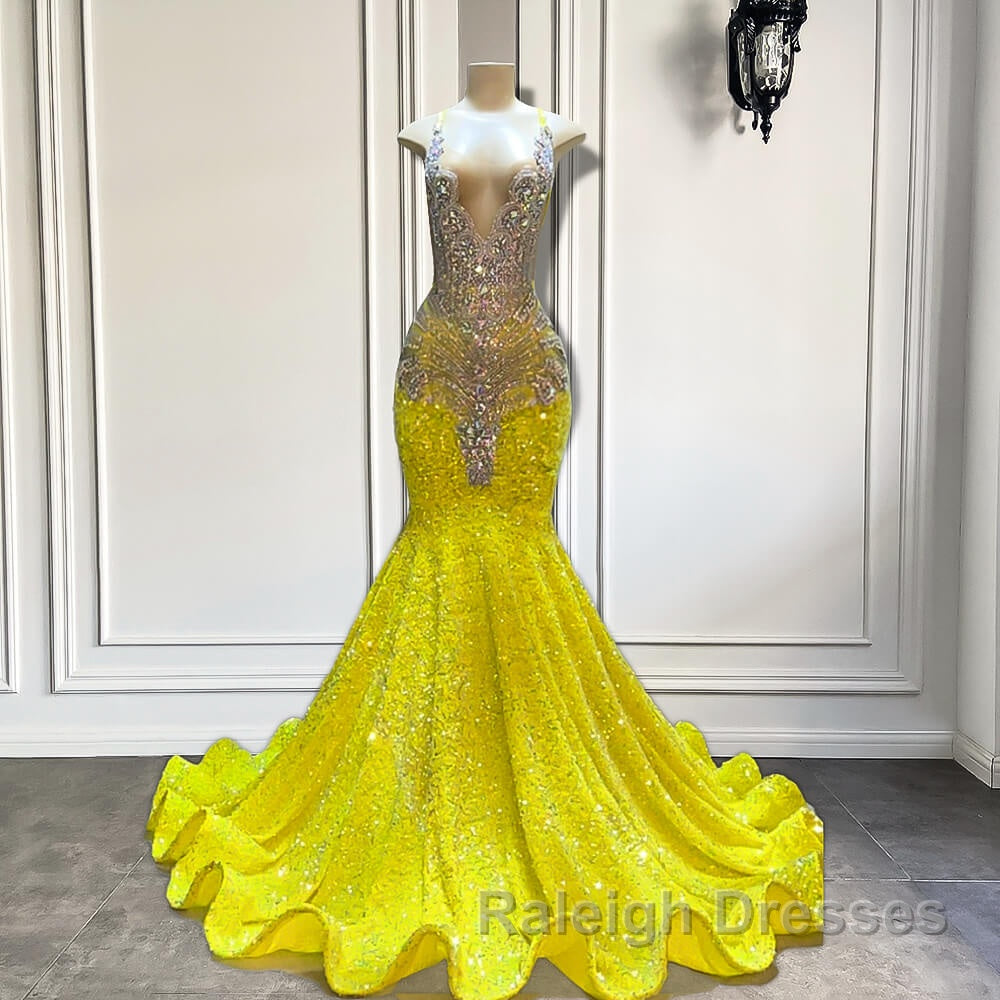 Yellow V Neck Sleeveless Mermaid Prom Dress Featuring Beadings and Sequins Secondary image
