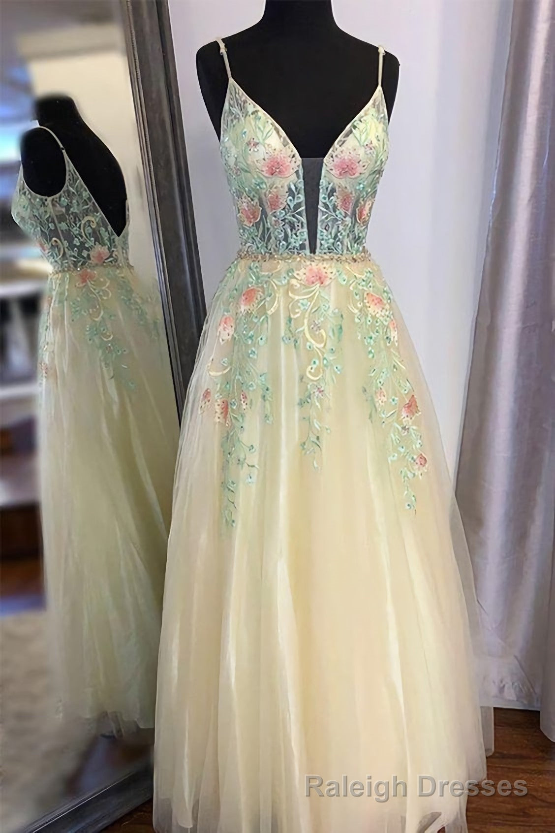Gorgeous Straps A Line Floral Embroidered Long Prom Formal Dress Main image