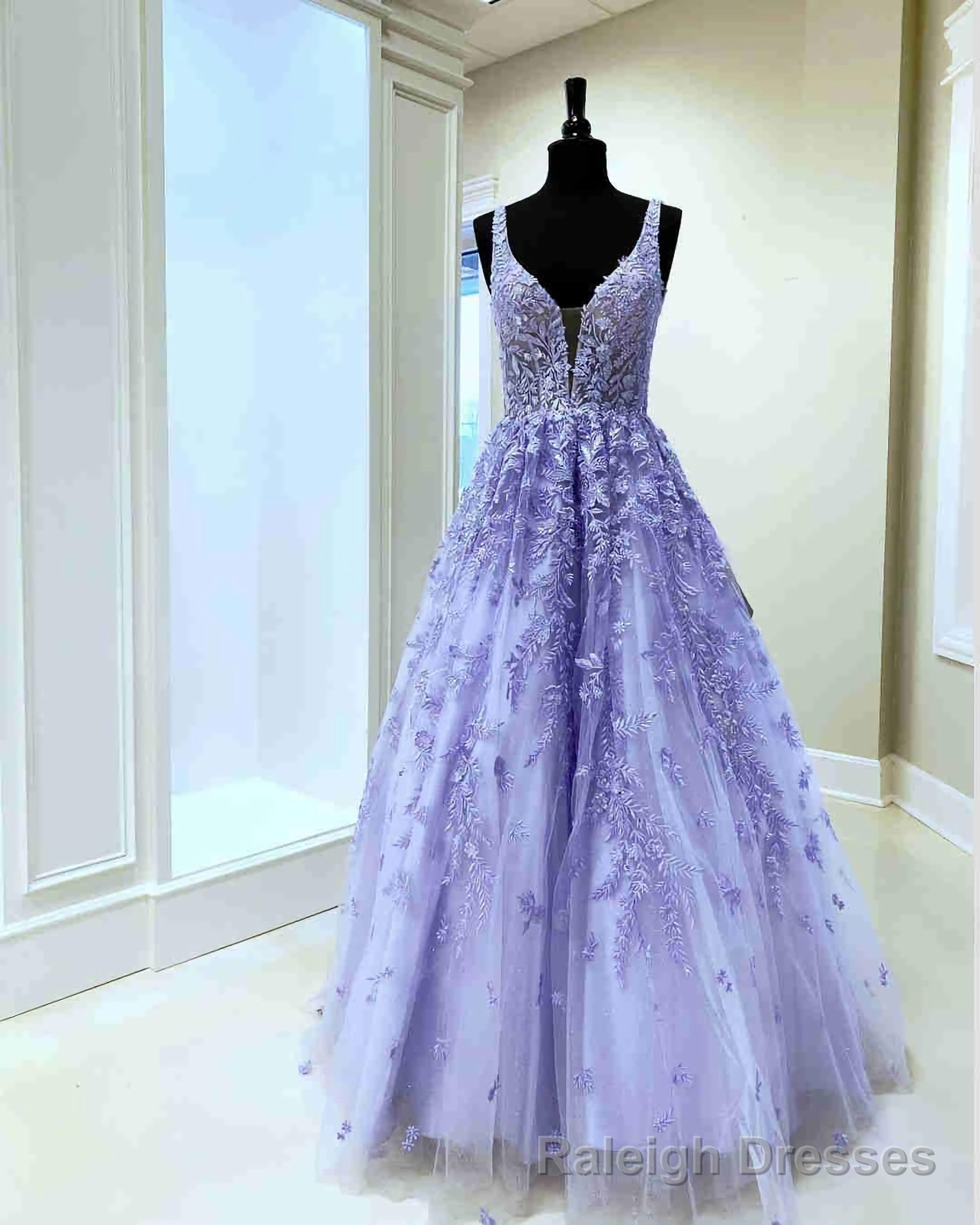 Gorgeous V Neck Embroidery Lavender Long Prom Dress Main image