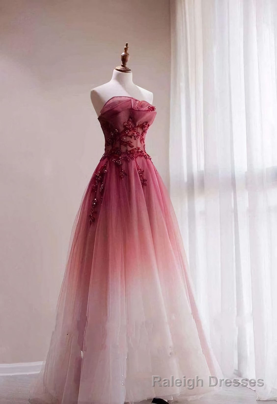 Red Gradient Prom Dress, Vintage Wedding Dress, Red Strapless Party Dress, With Beaded Bridal Dress Main image