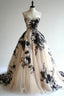 Light Champagne A-Line Sweetheart Neckline Tulle Applique Wedding Dresses Vintage Long Prom Gowns