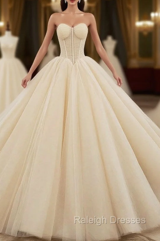 Champagne Ball Gown Tulle Sweetheart Pleats Wedding Dress Main image