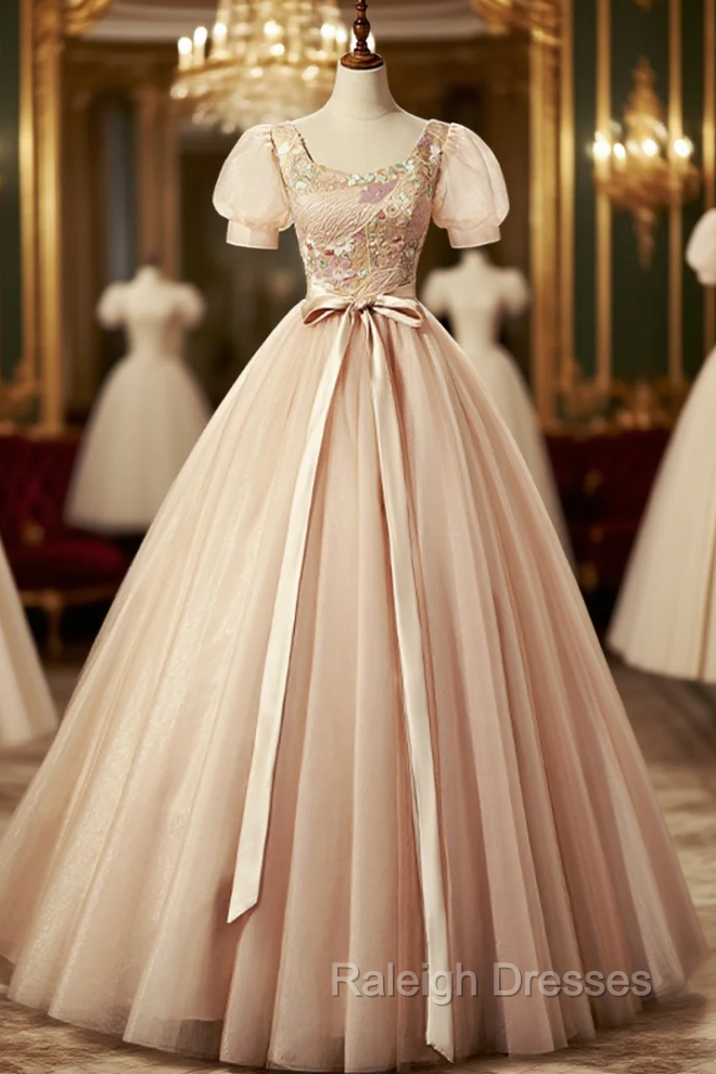 Champagne Pink Tulle Puff Sleeve Quinceanera Dress Main image