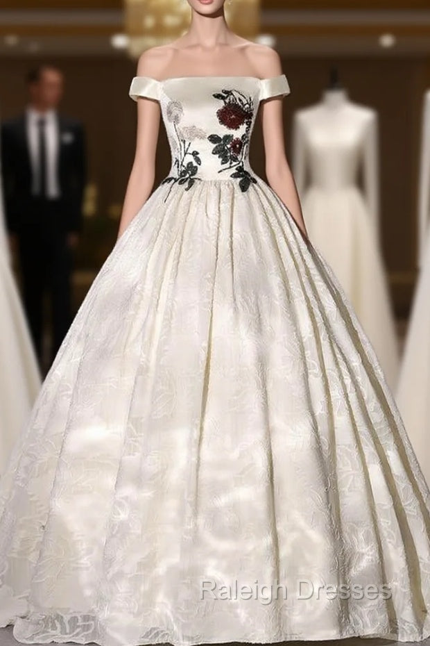 Champagne Satin Embroidery Appliques Quinceanera Dress