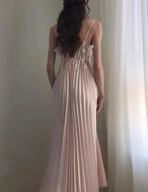 Champagne Spaghetti Straps Prom Dresses Long Pleated Prom Dresses