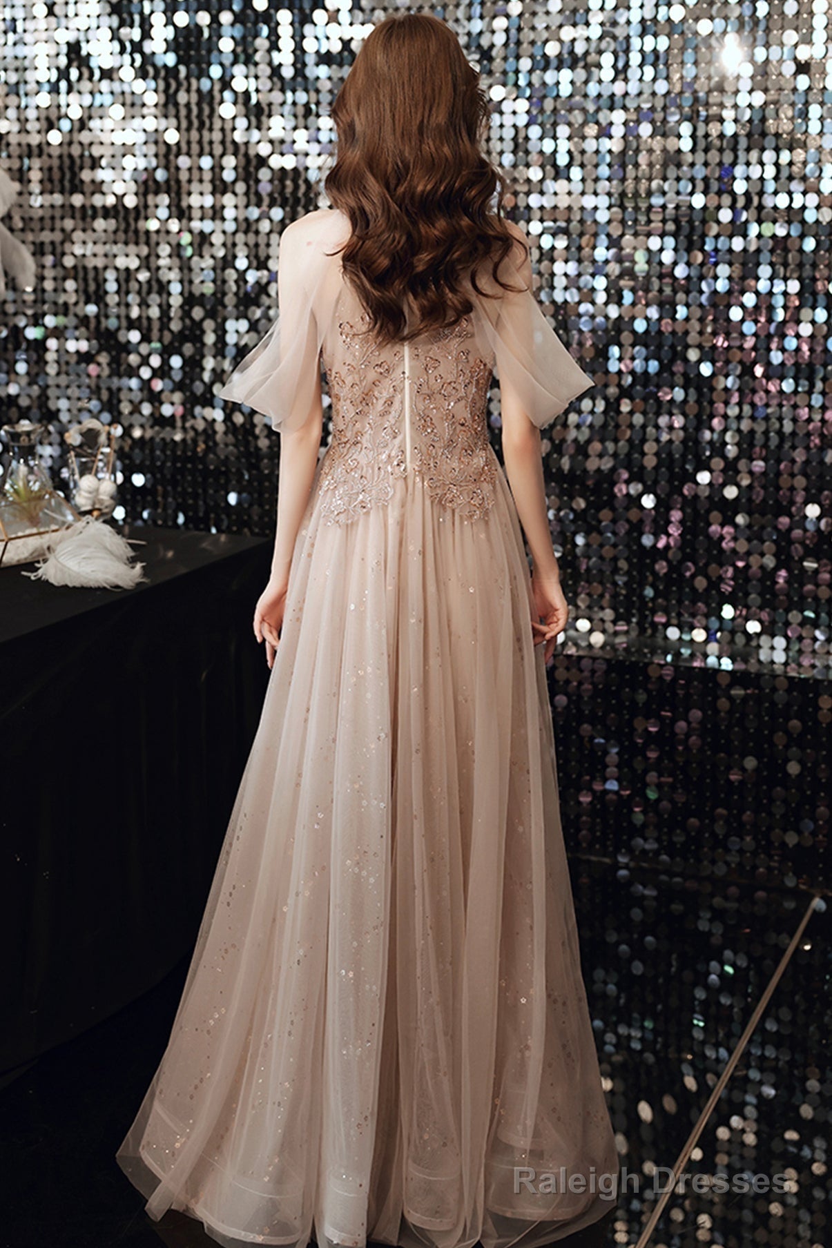 Champagne Tulle Sequins Long A-Line Prom Dresseses