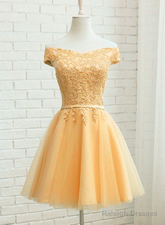 Champagne Tulle Short Lace Applique Bridesmaid Dresses Short Prom Dresses Homecoming Dresses