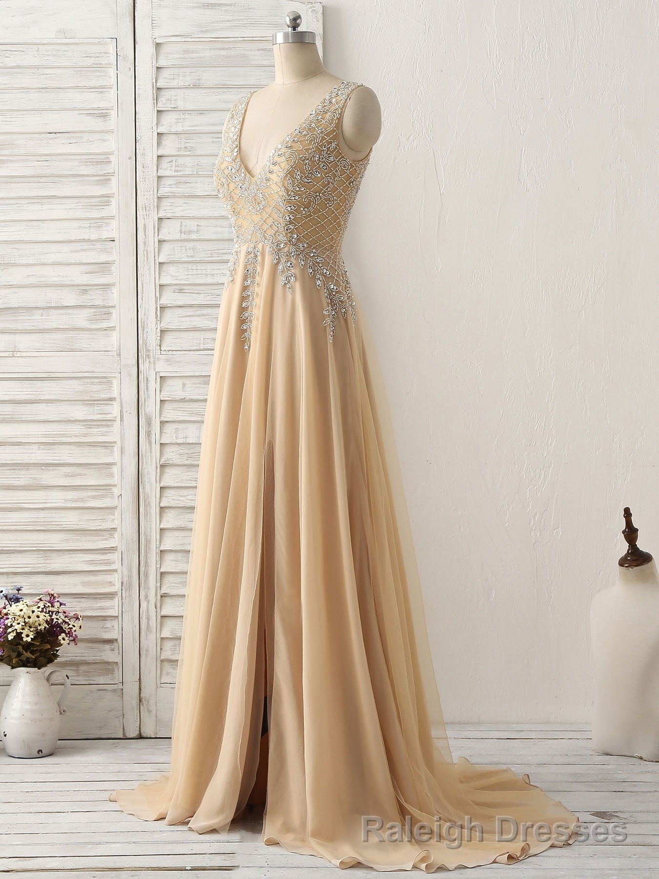 Champagne V Neck Beads Long Prom Dress Tulle Evening Dress Main image