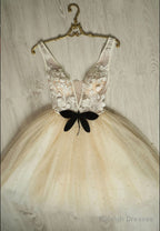 Champagne V-Neck Lace Short Prom Dresses, A-Line Mini Party Dresses