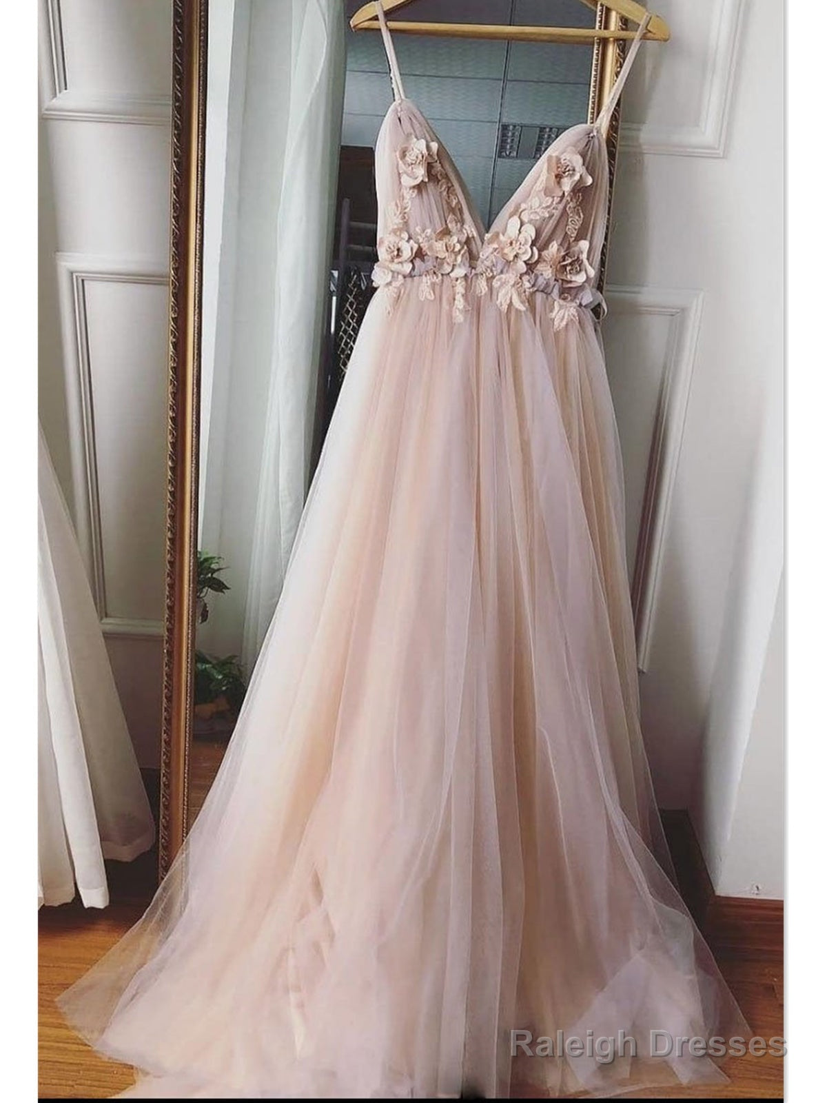 Champagne V Neck Tulle Floral Wedding Dresses, Champagne V Neck Tulle Prom Dresses Graduation Formal Dresses