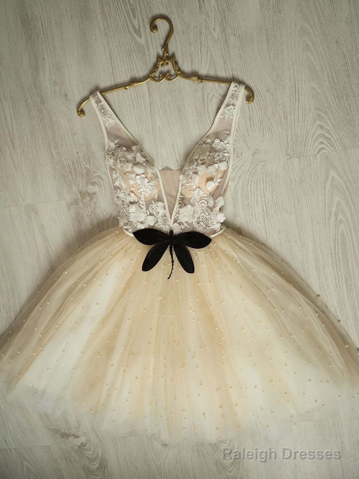 Champagne V Neck Tulle Lace Short Prom Dresses Lace Cocktail Dresses