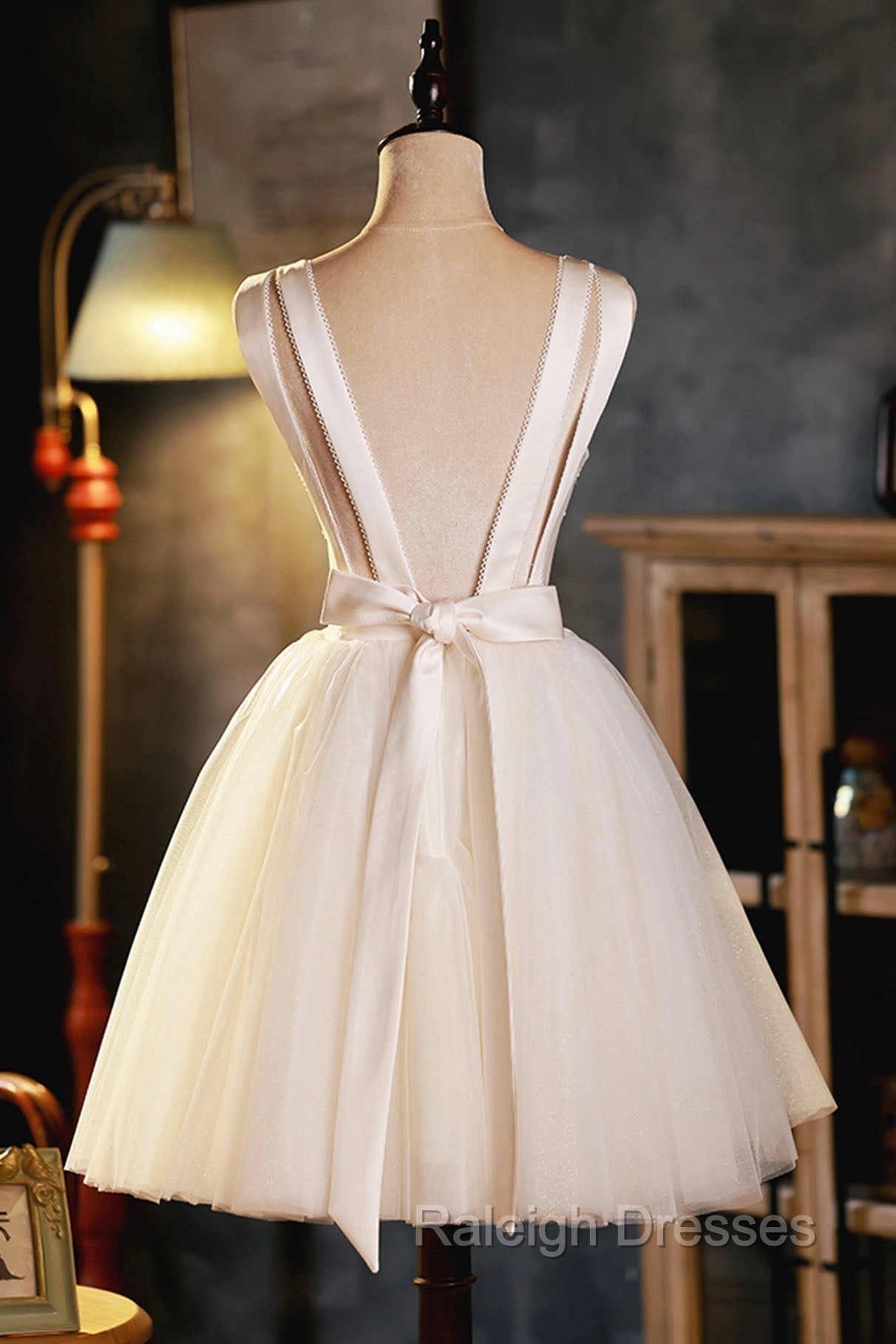 Champagne V-Neck Tulle Short Prom Dress, Champagne Homecoming Dress Secondary image