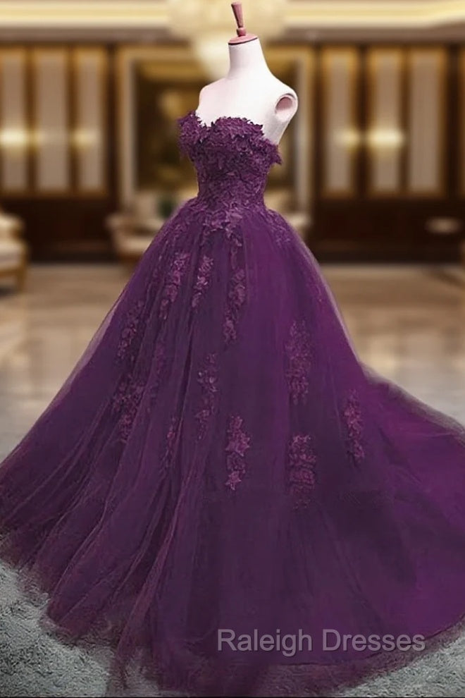 Charming Ball Gown Purple Tulle Sweetheart Lace Applique Formal Dress, Purple Sweet 16 Dresses Main image