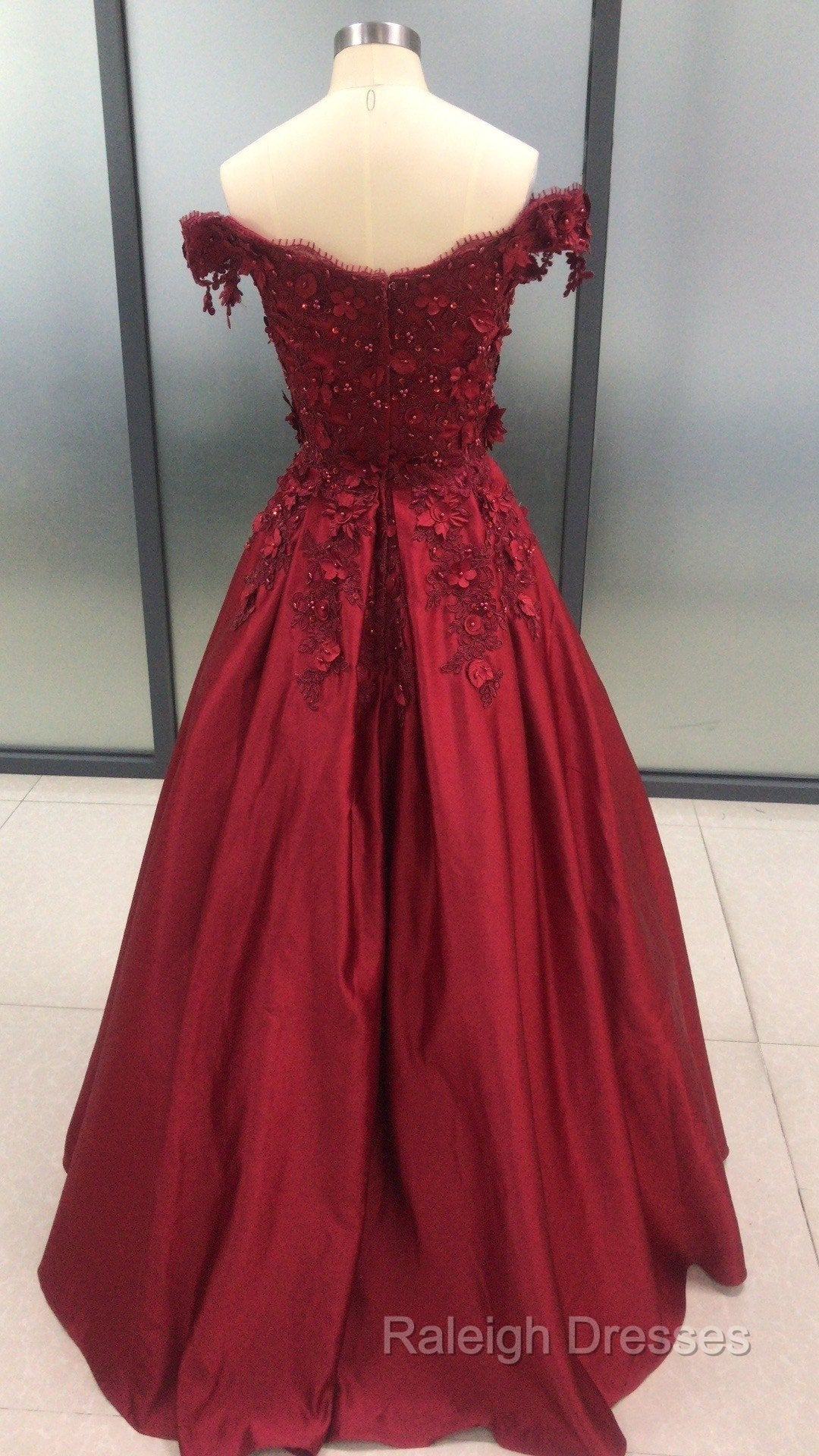 Charming Dark Red Long Sweetheart A Line Prom Dresses Wine Red Prom Gown Secondary image