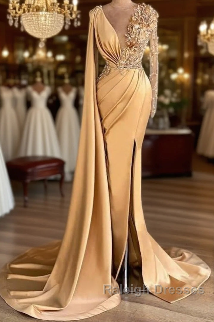Charming Long Sleeves V-Neck Mermaid Long Prom Dresses With Side Train