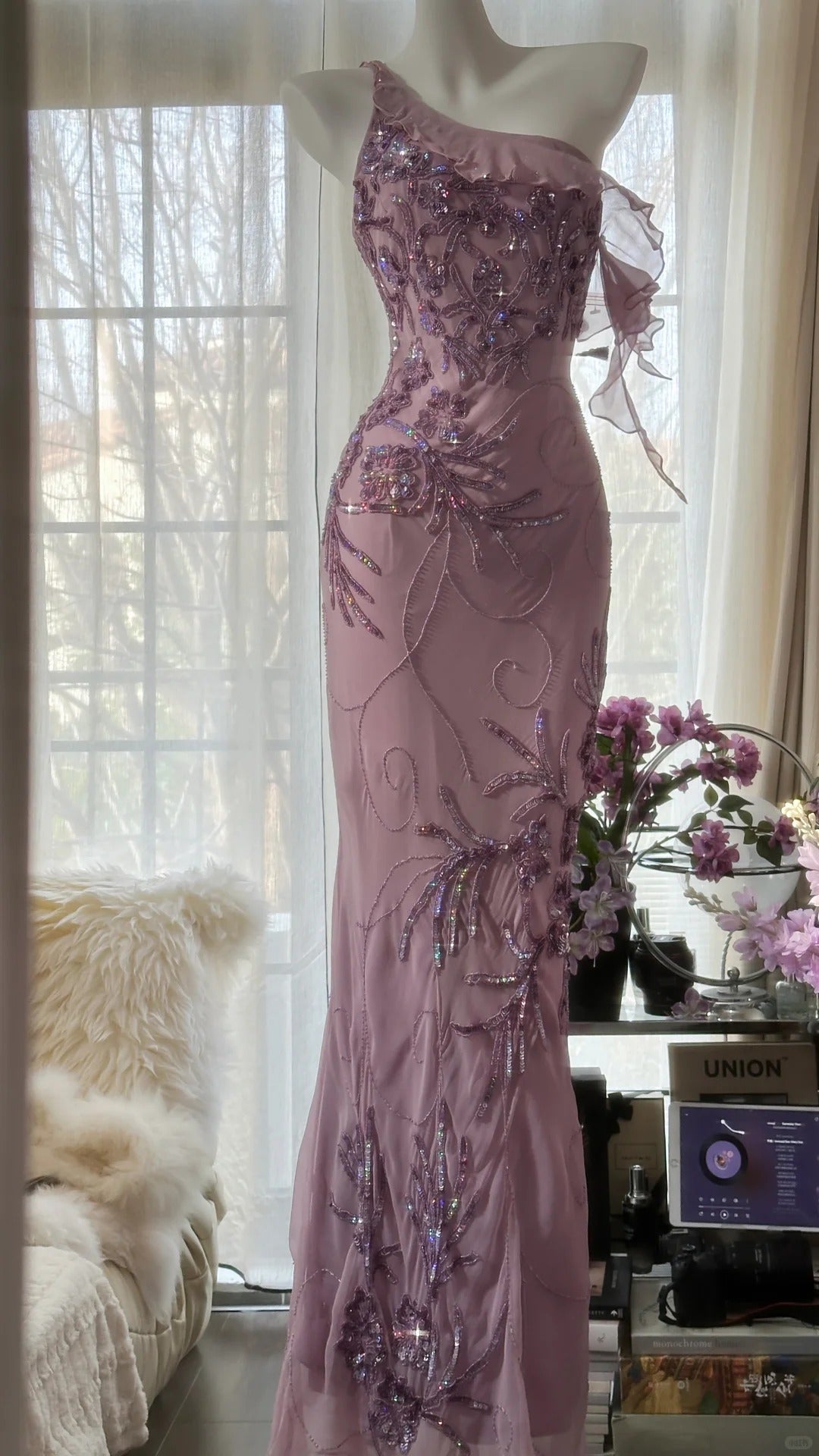 Charming Purple One Shoulder Heavily Beaded Chiffon Prom Dress Secondary image