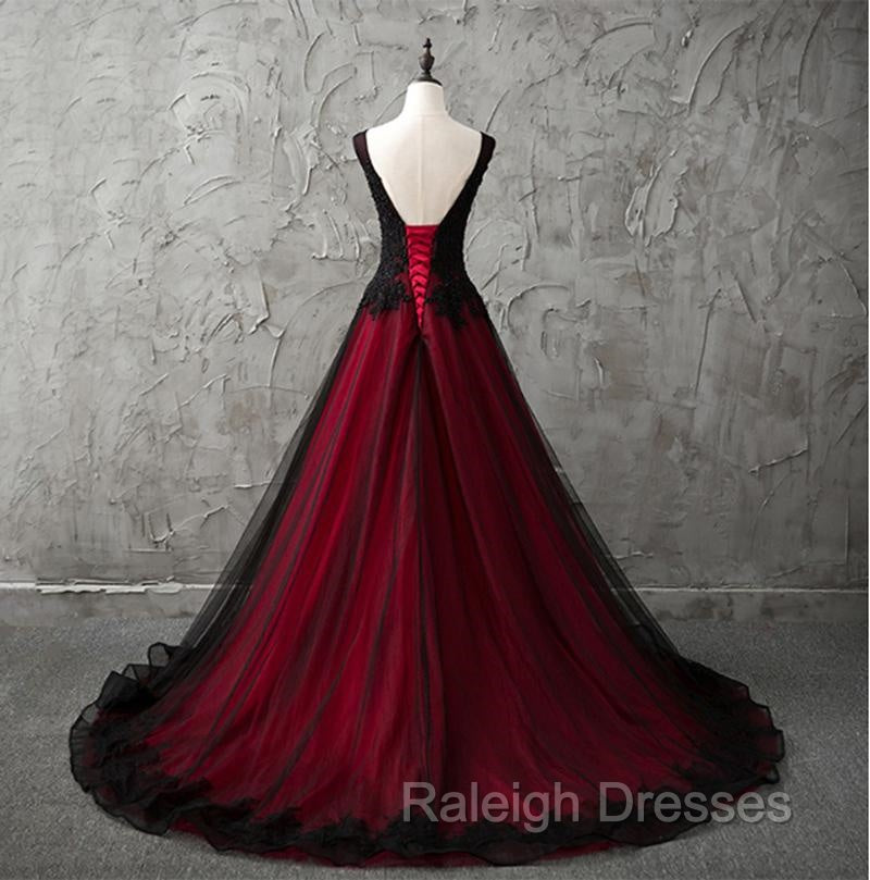 Charming Sleeveless Black and Red Lace Appliques Beaded Party Dress, Low Back Prom Dress