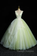 Charming Tulle Lace Green Prom Dresses, V-Neck Sleeveless Floor-Length Formal Evening Dresses