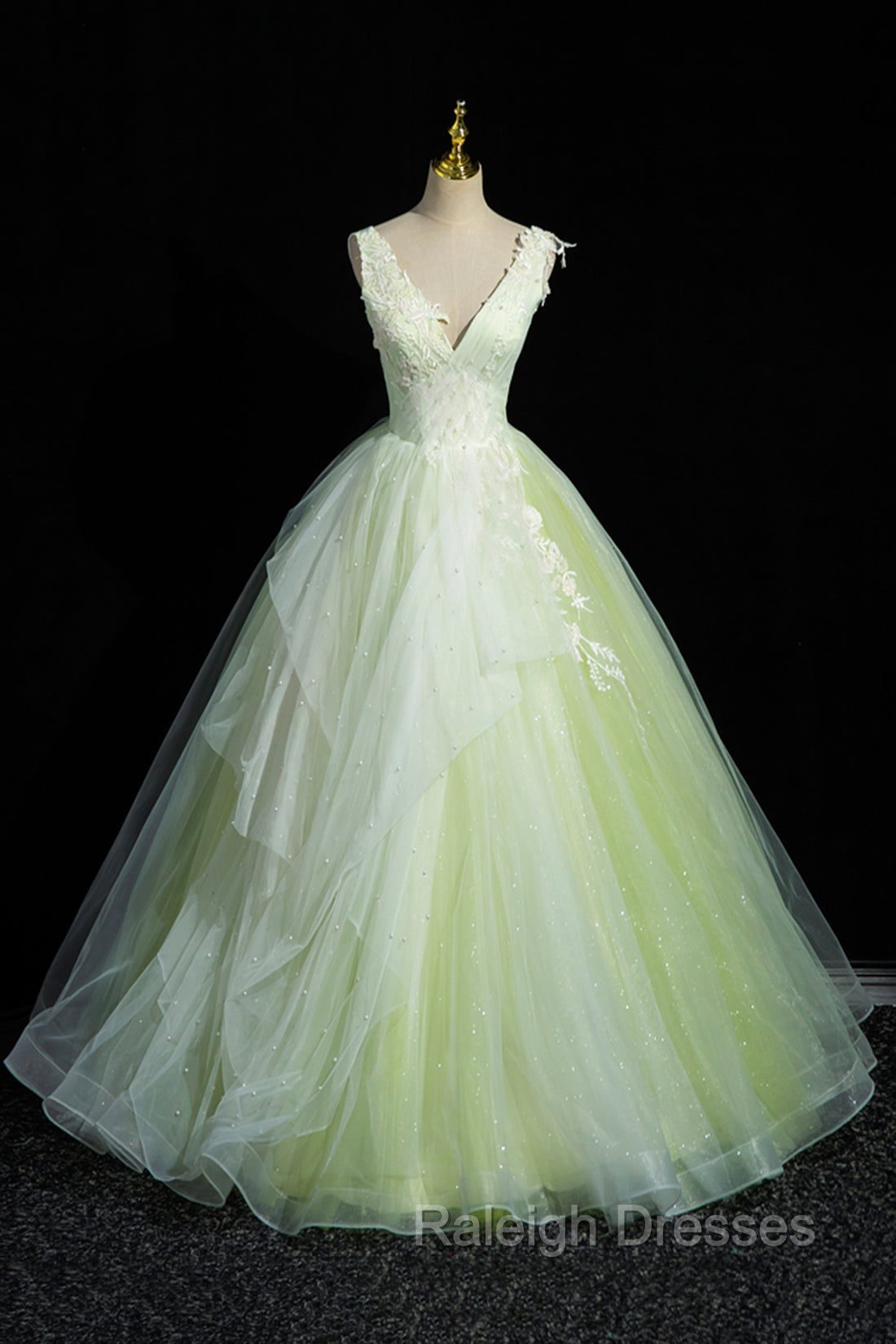Charming Tulle Lace Green Prom Dresses, V-Neck Sleeveless Floor-Length Formal Evening Dresses Main image