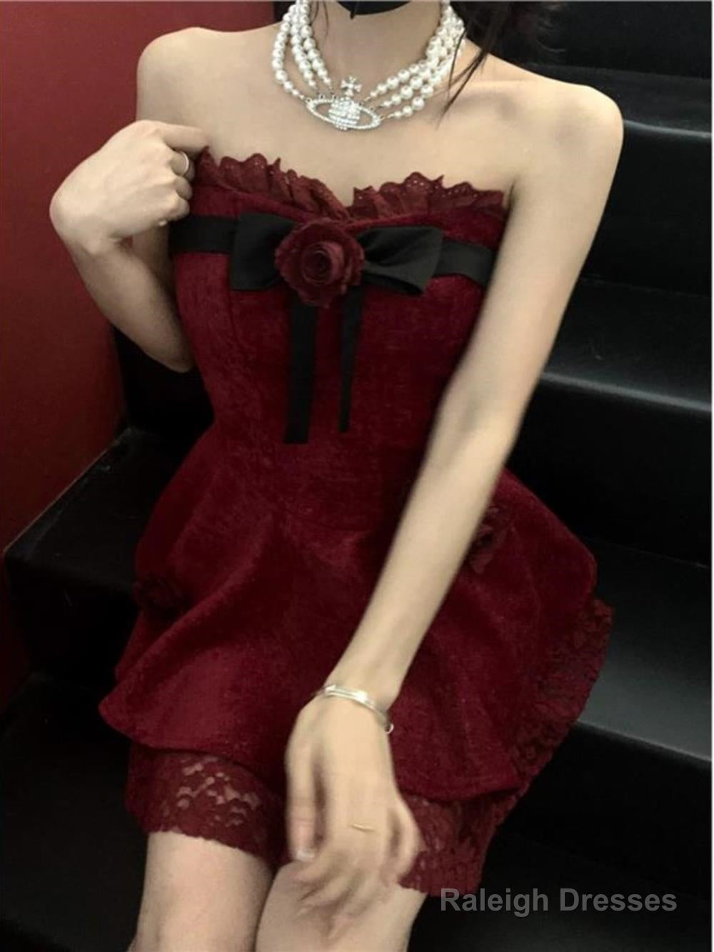 Chic A-Line Sweetheart Red Lace Homecoming Dress Birthday Dresses Birthday Outfits Secondary image