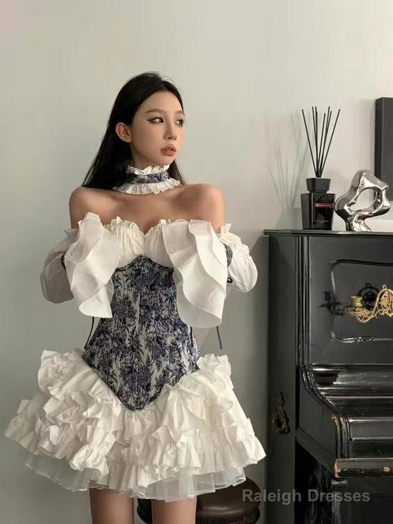Chic A-Line White Long Sleeves Homecoming Dresses 16Th Birthday Outfits