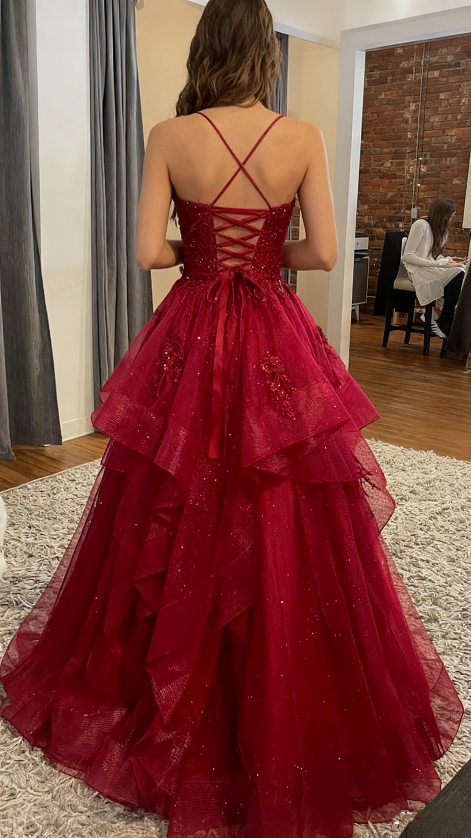 Chic Ball Gown Spaghetti Straps Burgundy Tulle Lace Long Prom Dress Evening Formal Gowns