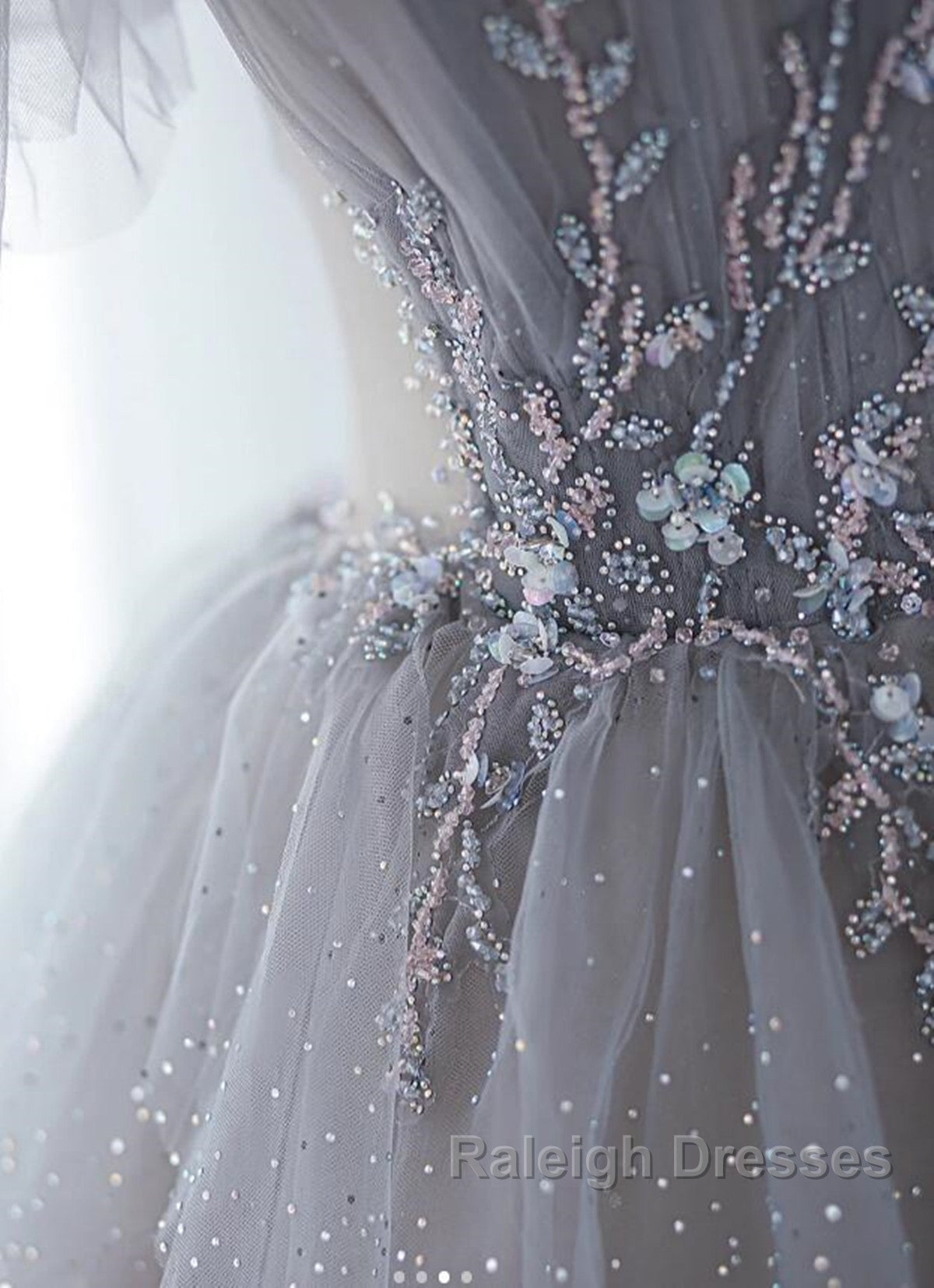 Chic Grey Beaded Layers Tulle Long Prom Dresses Grey Off Shoulder Prom Dresses