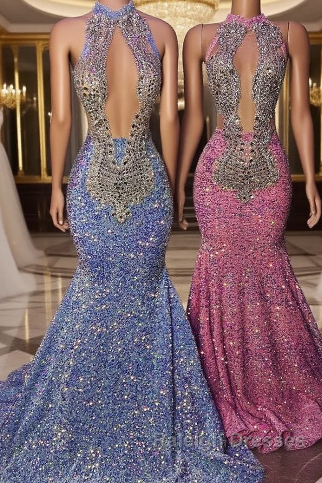 Chic Halter Sleeveless Mermaid Prom Dresses With Beading