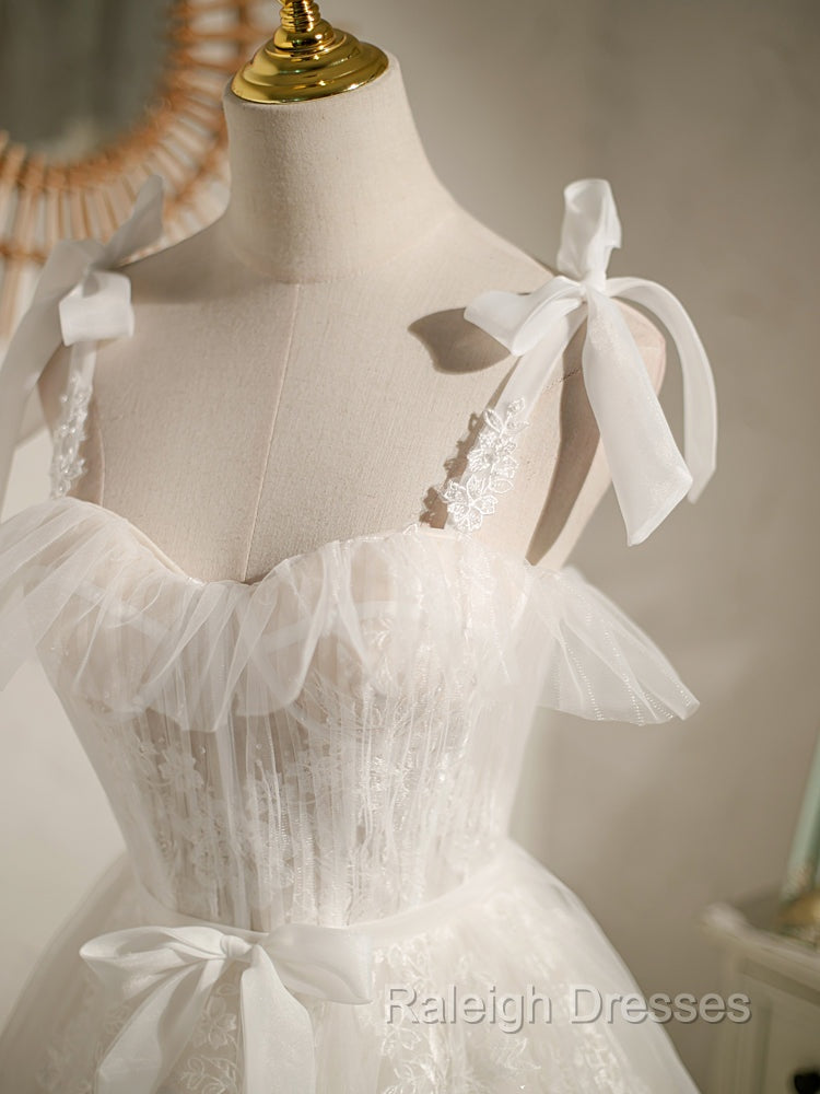 Chic Ivory Tulle Homecoming Dresses with Lace Short Sweetheart Prom Dresses