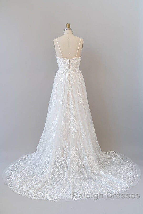 Chic Long A Line Sweetheart Spaghetti Strap Appliques Tulle Wedding Dresses Secondary image