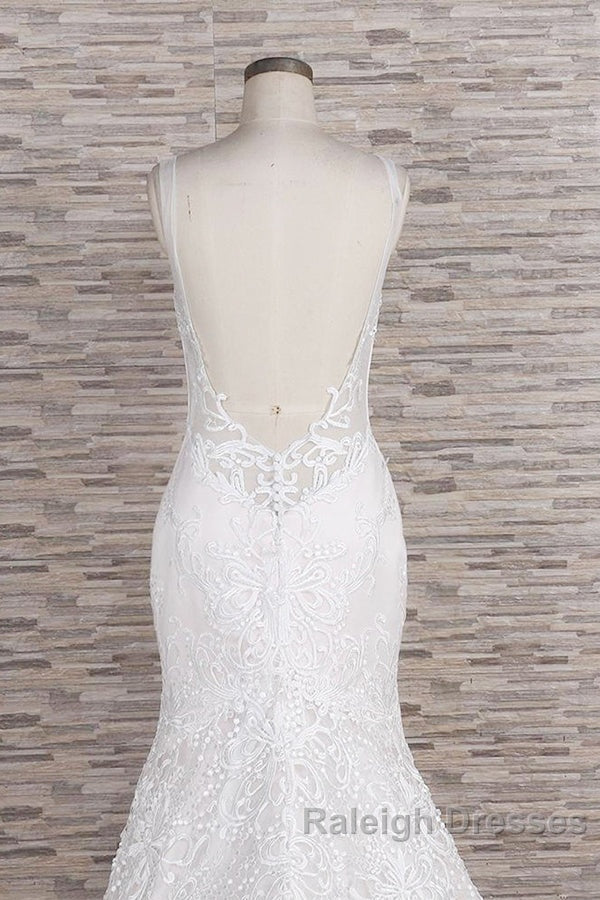 Chic Long Mermaid Sweetheart Spaghetti Strap Appliques Lace Wedding Dress