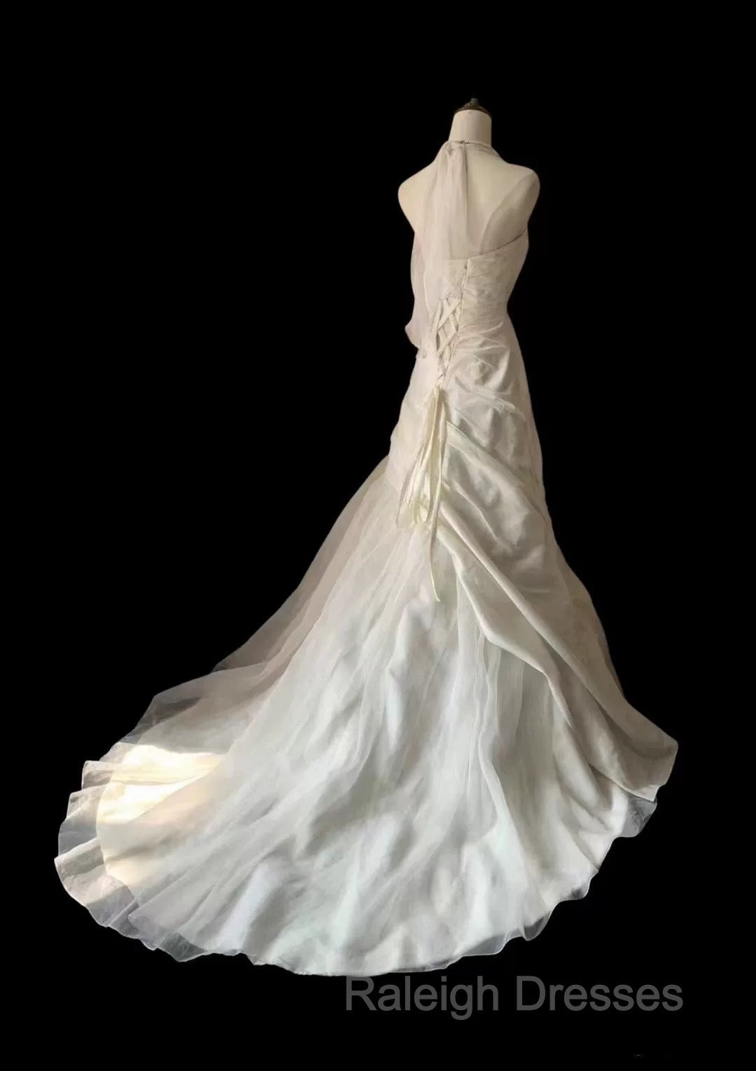 Chic Mermaid Halter Satin Ivory Long Wedding Dresses Bridal Dress