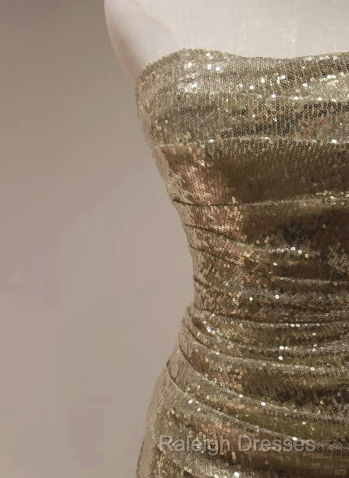 Chic Sequins Mermaid Scoop Long Prom Dresses Gold Prom Dresses Long Prom Dresses