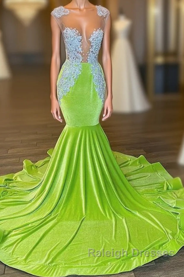 Chic Sleeveless Backless Mermaid Prom Dress With Beading