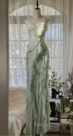 Chiffon Sheath Spaghetti Strap Ruffled Prom Dresses With Beading Prom Dresses