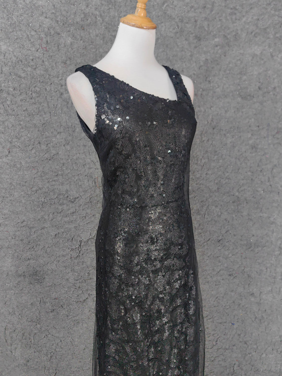 Classic Black Slim-Fit Asymmetric Neck Sequin Tulle Long Formal Prom Dress