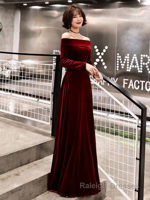 Classic Evening Dresses Velvet Long Sleeve Off Shoulder Maxi Dresses Main image