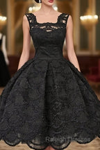 Classic Square Knee-Length Sleeveless Black Lace Homecoming Dress