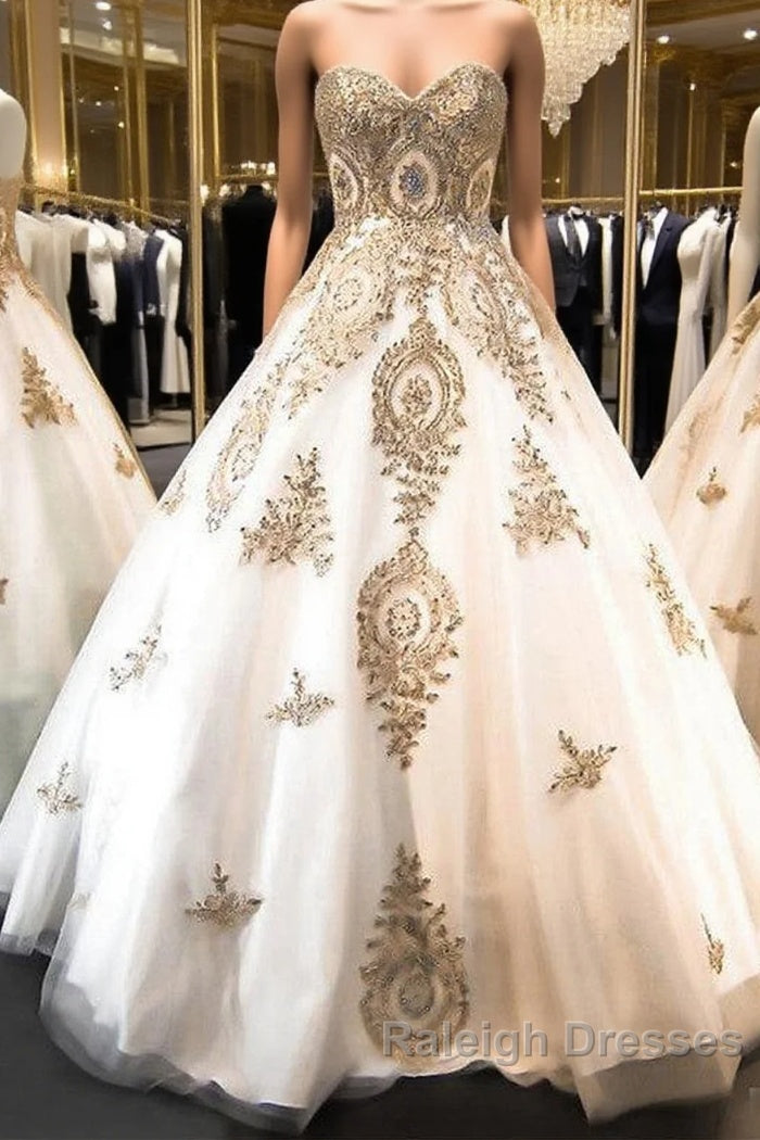 Classic Sweetheart Gold Lace Wedding Dresses Sparkly Ball Gown Bridal Dress Main image