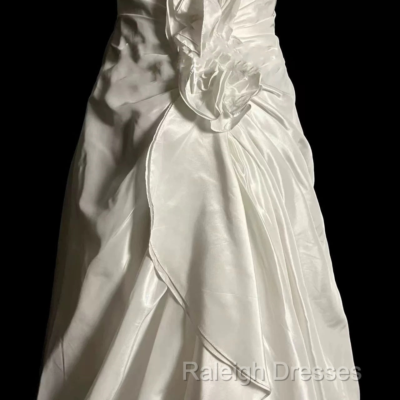 Classy A Line Halter Satin Ivory Long Wedding Dress Bridal Dresses