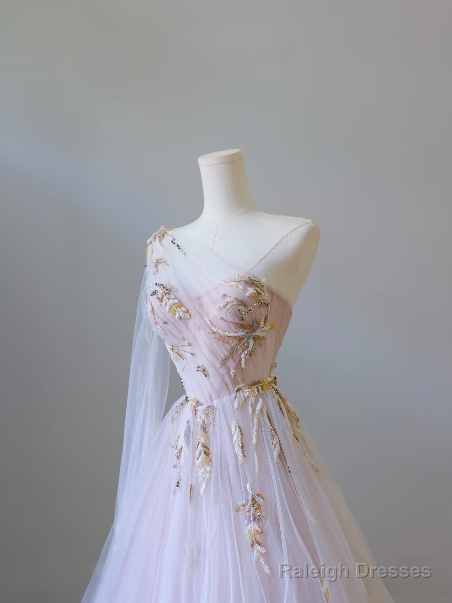 Classy A-Line One Shoulder Tulle Lace Long Prom Dresses