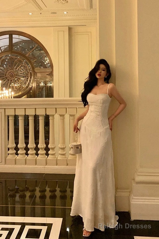 Classy A-Line Spaghetti Straps Sleeveless White Lace Prom Dress Birthday Outfits Main image