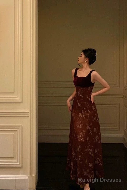 Classy A Line Straps Burgundy Velvet Floral Prom Dresses Birthday Outfits Evening Gown