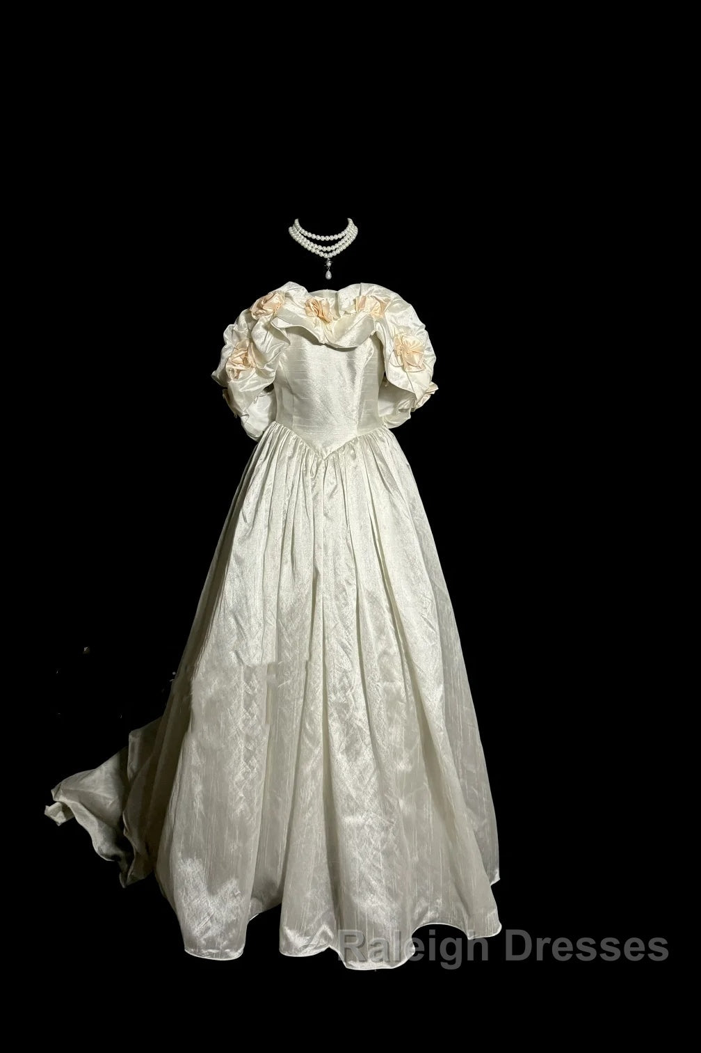 Classy Ball Gown Off The Shoulder Lace Ivory Long Wedding Dress Bridal Dresses