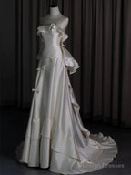 Classy Ball Gown Scoop Satin Ruffles Ivory Wedding Dresses Brides Dress