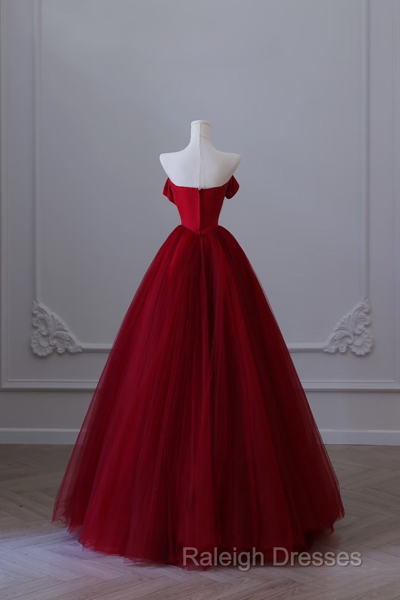 Classy Balll Gown Strapless Red Tulle Long Evening Dress Prom Dresses