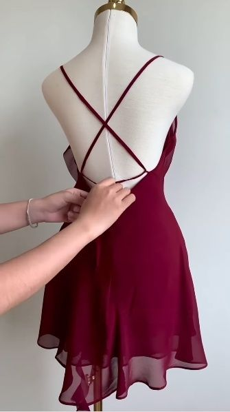 Classy Burgundy Chiffon Cocktail Dresses Short Prom Dresses Homecoming Dresses Secondary image