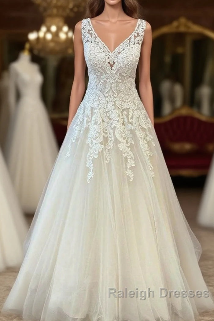Classy Long A Line Sweetheart Appliques Lace Tulle Backless Wedding Dresses Main image