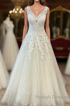 Classy Long A Line Sweetheart Appliques Lace Tulle Backless Wedding Dresses