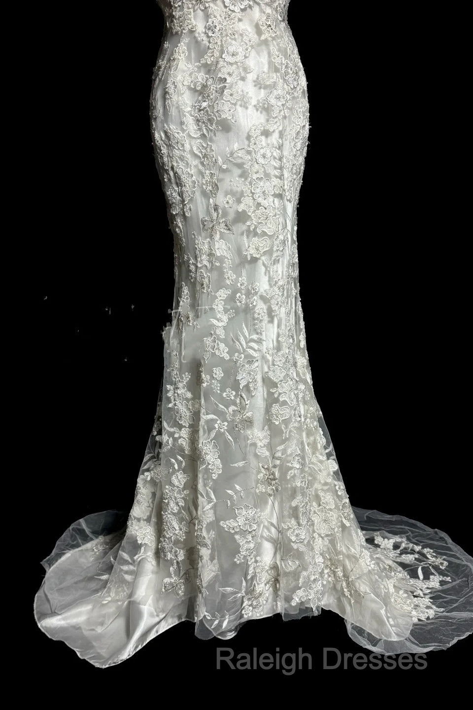 Classy Mermaid V Neckline Lace Ivory Long Wedding Dresses Bridal Dress